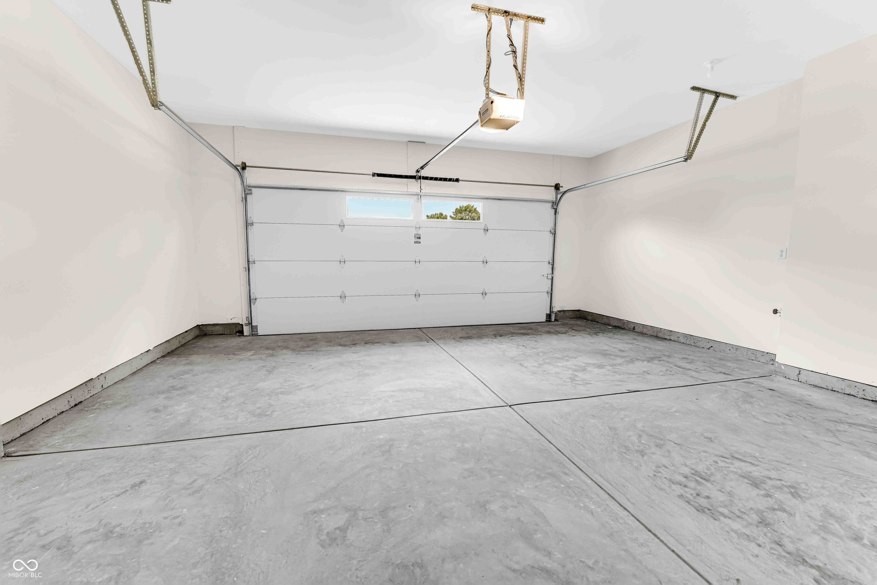 Noblesville, Indiana, 46062, United States, 3 Bedrooms Bedrooms, ,3 BathroomsBathrooms,Residential,For Sale,1881140