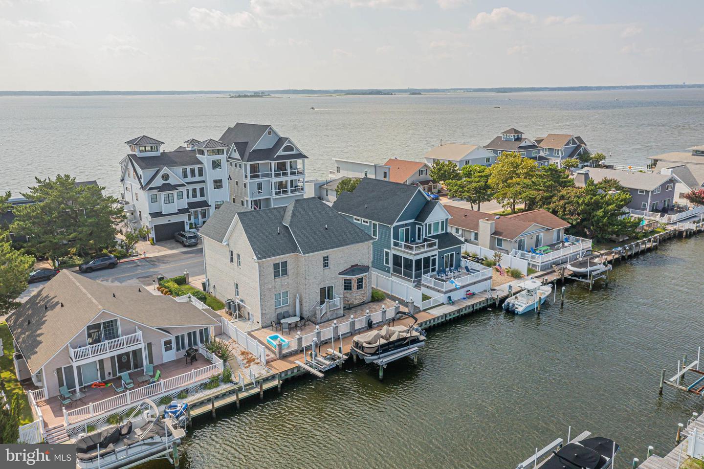 Ocean City, Maryland, 21842, United States, 4 Bedrooms Bedrooms, ,5 BathroomsBathrooms,Residential,For Sale,1901864