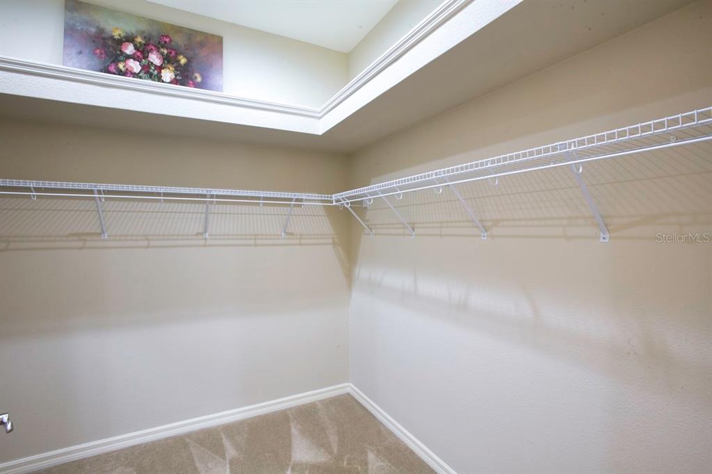 Bradenton, Florida, 34209, United States, 3 Bedrooms Bedrooms, ,2 BathroomsBathrooms,Residential,For Sale,1960540