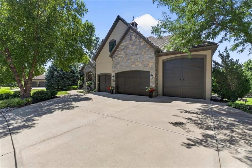 160th St, Overland Park, KS 66221 #1