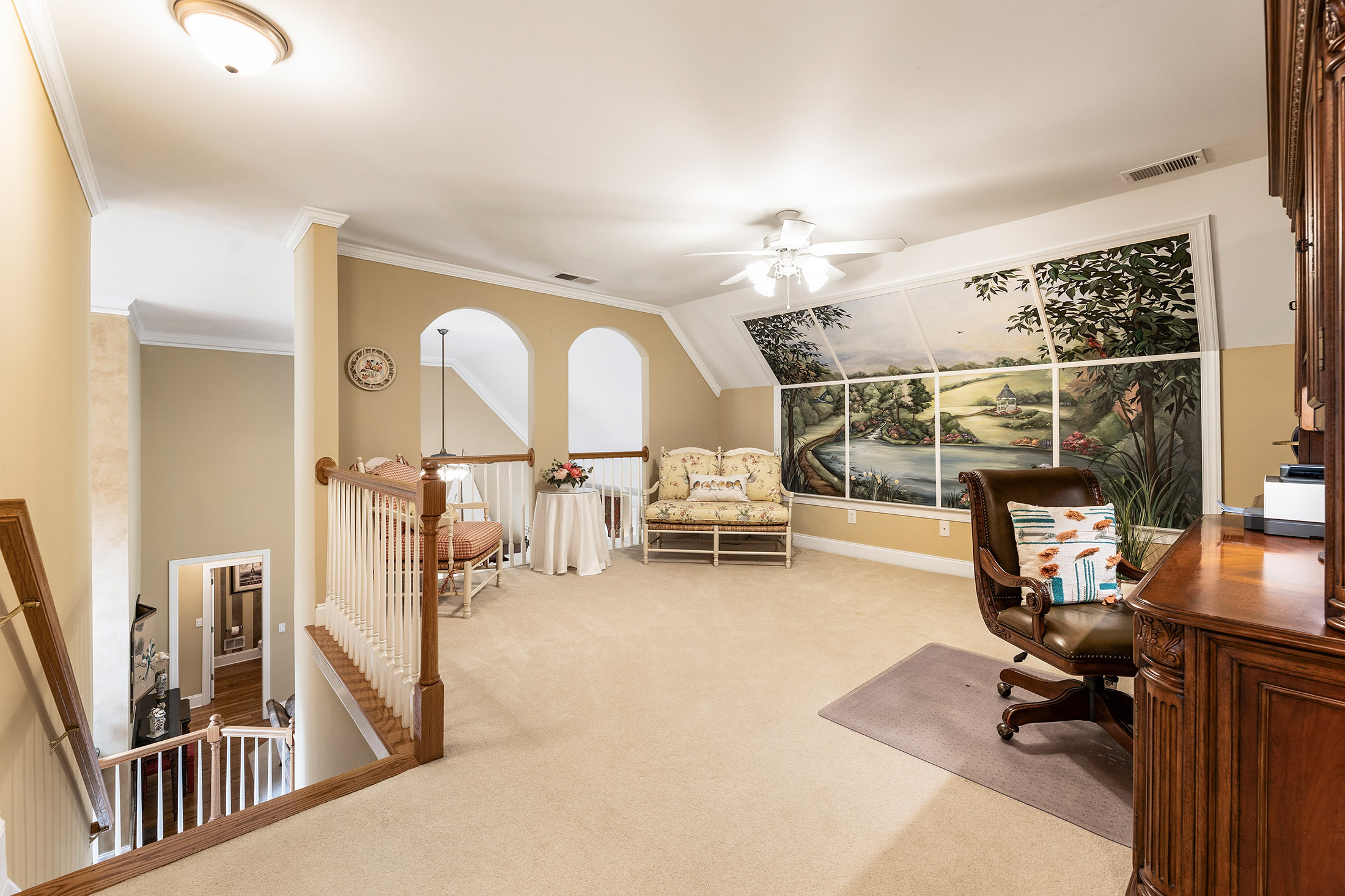  Tucked Among Mature Hardwoods on a Private 1.25+/- Acre River Lot - 物件實景