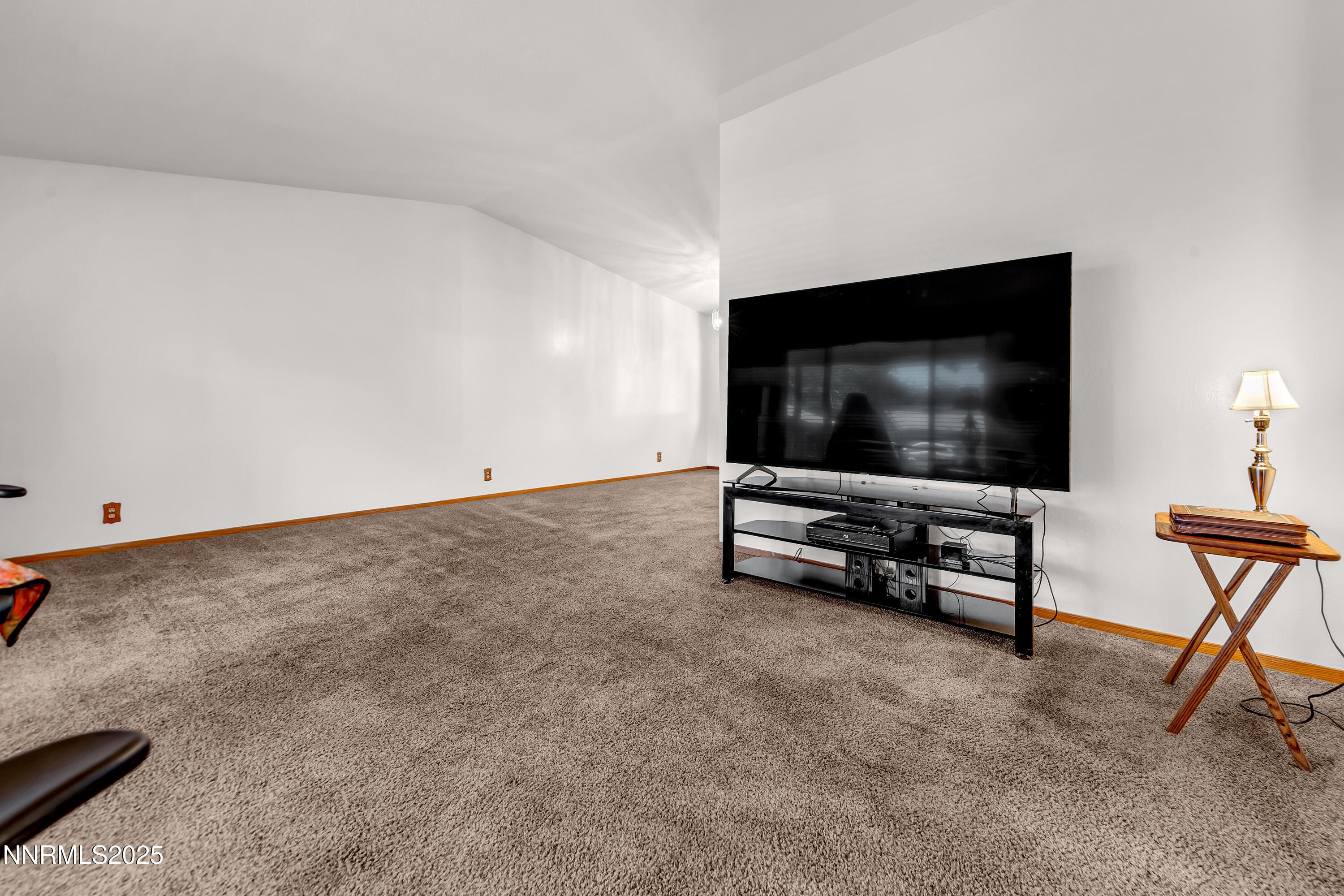 Reno, Nevada, 89502, United States, 4 Bedrooms Bedrooms, ,3 BathroomsBathrooms,Residential,For Sale,1959028