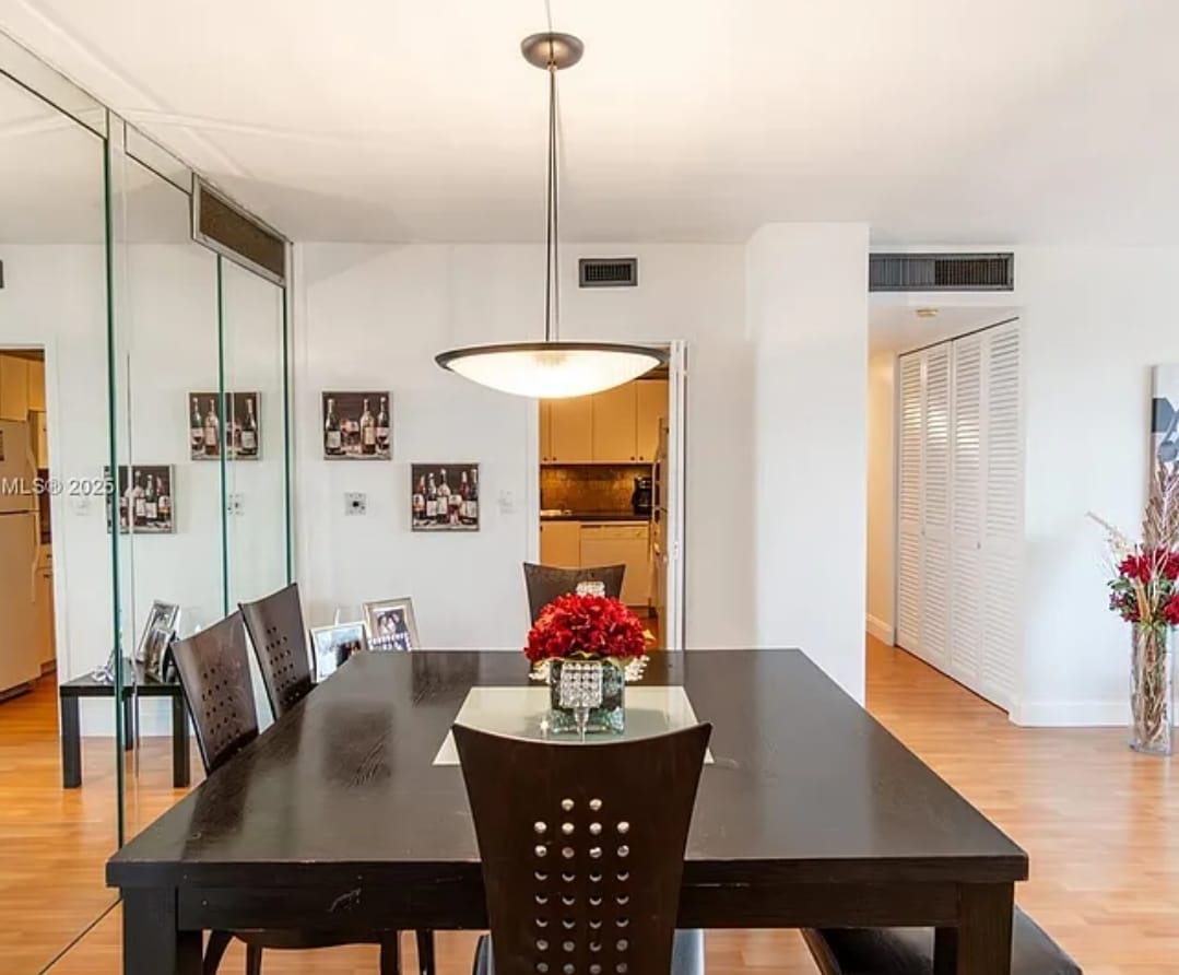 Miami, Florida, 33129, United States, 2 Bedrooms Bedrooms, ,2 BathroomsBathrooms,Residential,For Sale,1996383