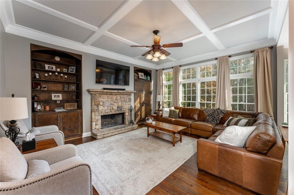 Marietta, Georgia, 30064, United States, 5 Bedrooms Bedrooms, ,5 BathroomsBathrooms,Residential,For Sale,2003371