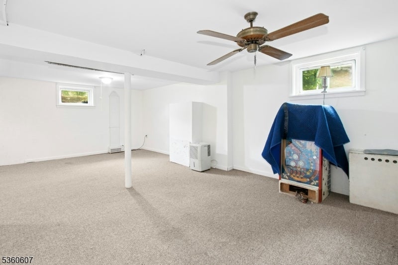 Garwood Boro, New Jersey, 07027, United States, 5 Bedrooms Bedrooms, ,4 BathroomsBathrooms,Residential,For Sale,1835599