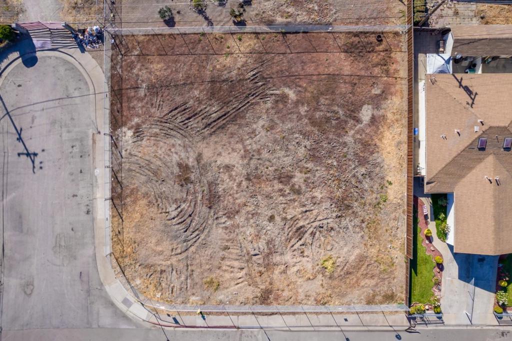 San Jose, California, 95116, United States, ,Residential,For Sale,1928725