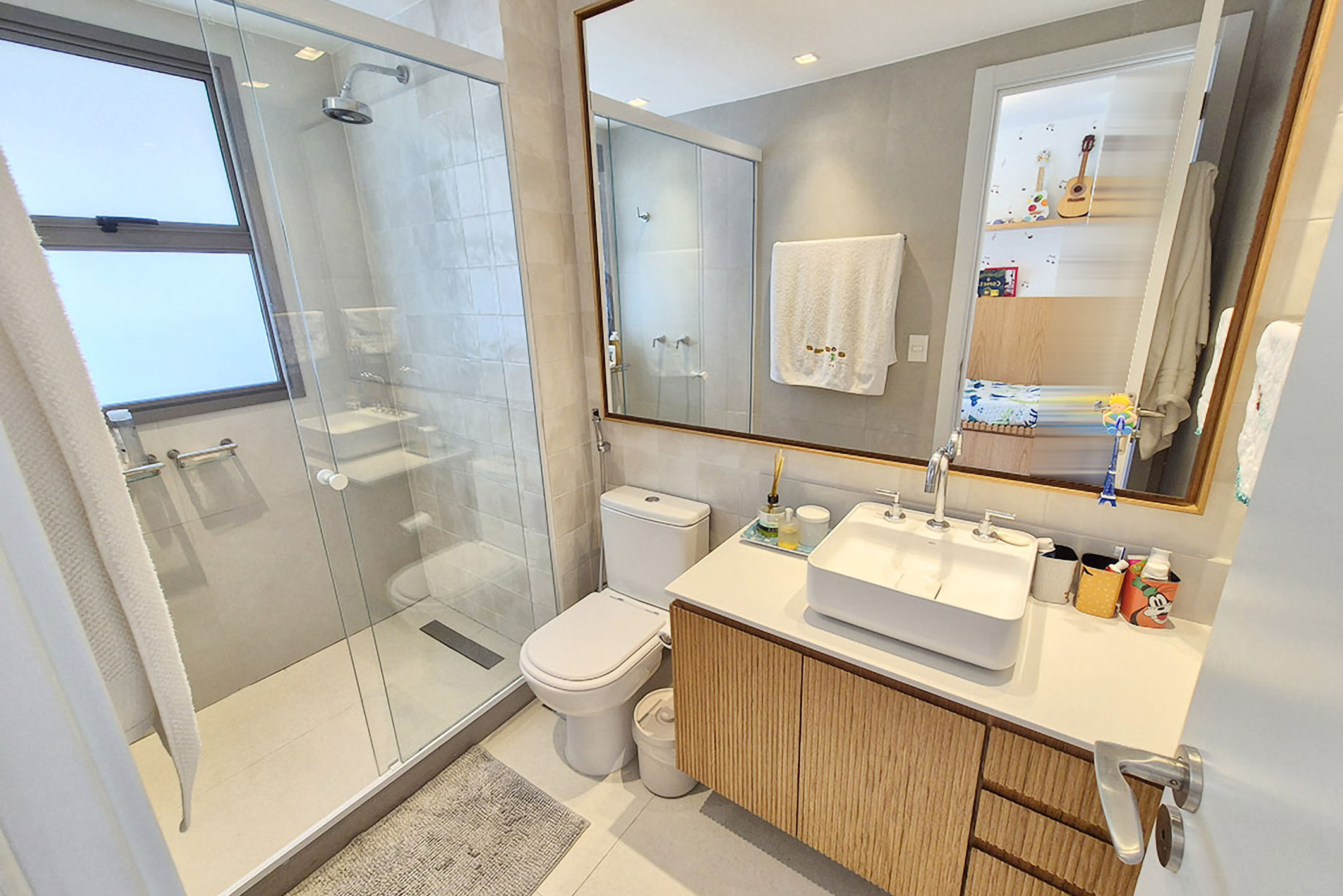  Apartment with 4 Suites and a Spacious Balcony in Jardim Botânico - 物件實景