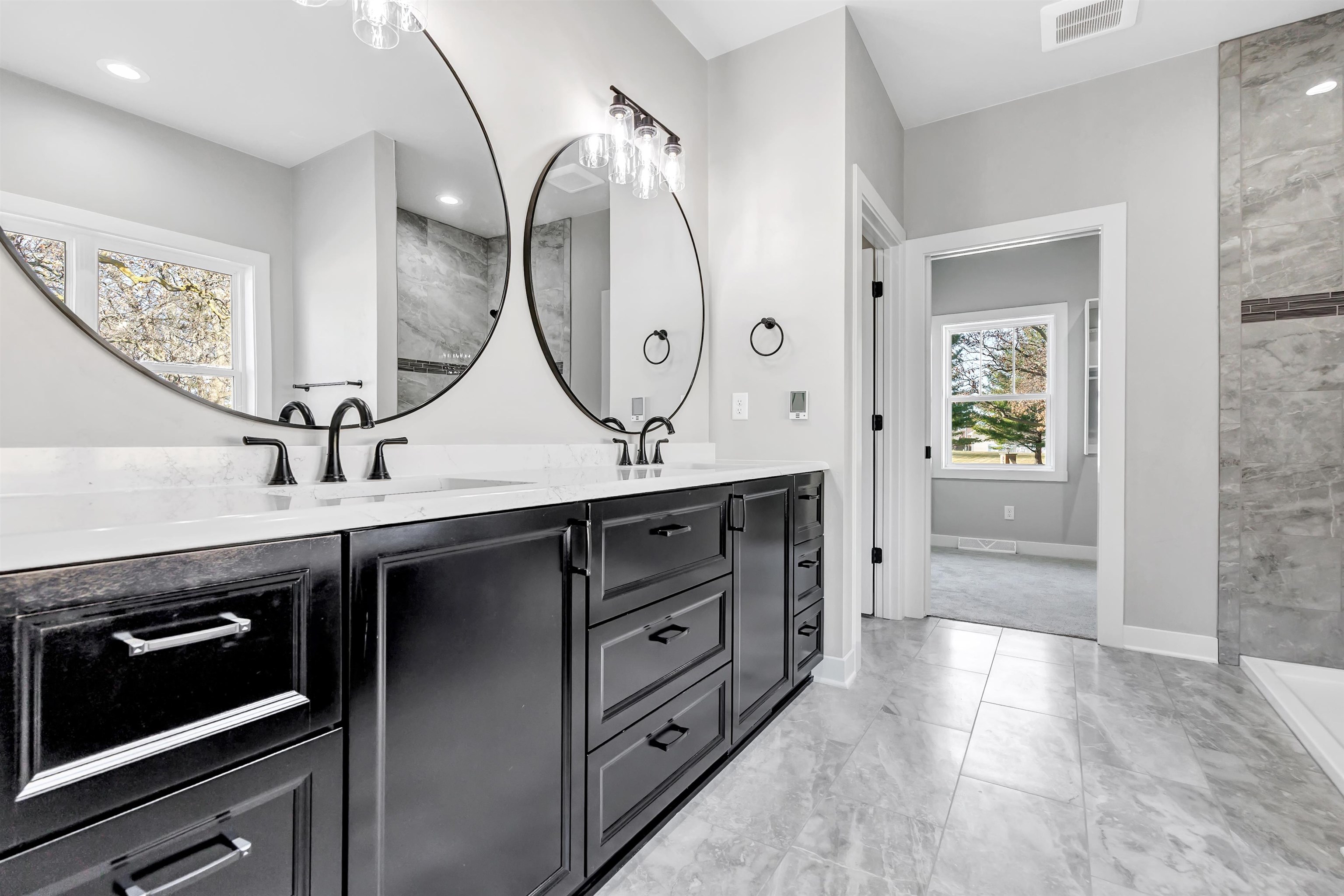 GREEN BAY, Wisconsin, 54311, United States, 3 Bedrooms Bedrooms, ,2 BathroomsBathrooms,Residential,For Sale,1998102