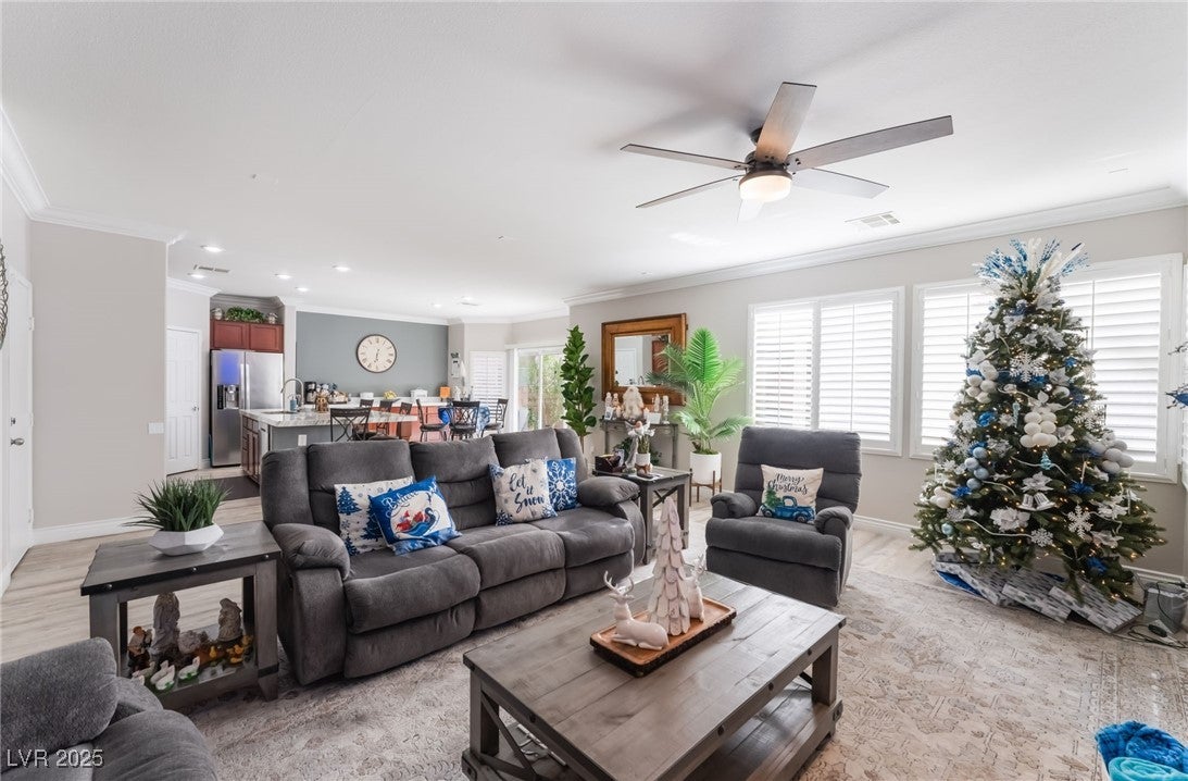 Las Vegas, Nevada, 89178, United States, 4 Bedrooms Bedrooms, ,3 BathroomsBathrooms,Residential,For Sale,2005367