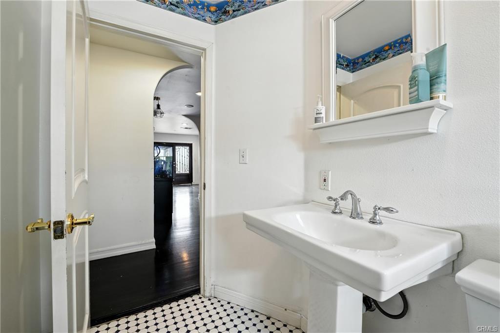 Carson, California, 90745, United States, 8 Bedrooms Bedrooms, ,6 BathroomsBathrooms,Residential,For Sale,1976741