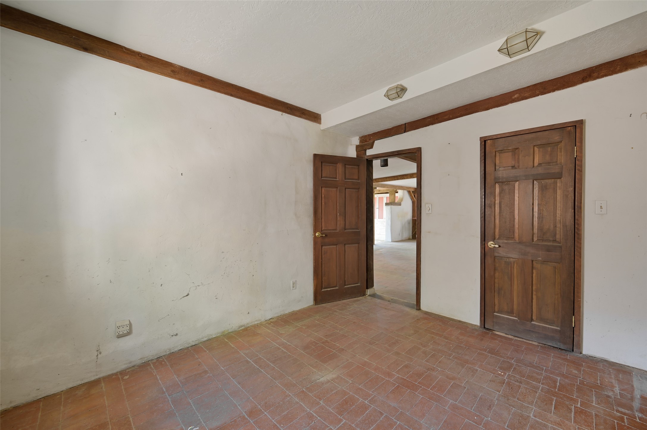  1325 Cerro Gordo Road - 物件實景