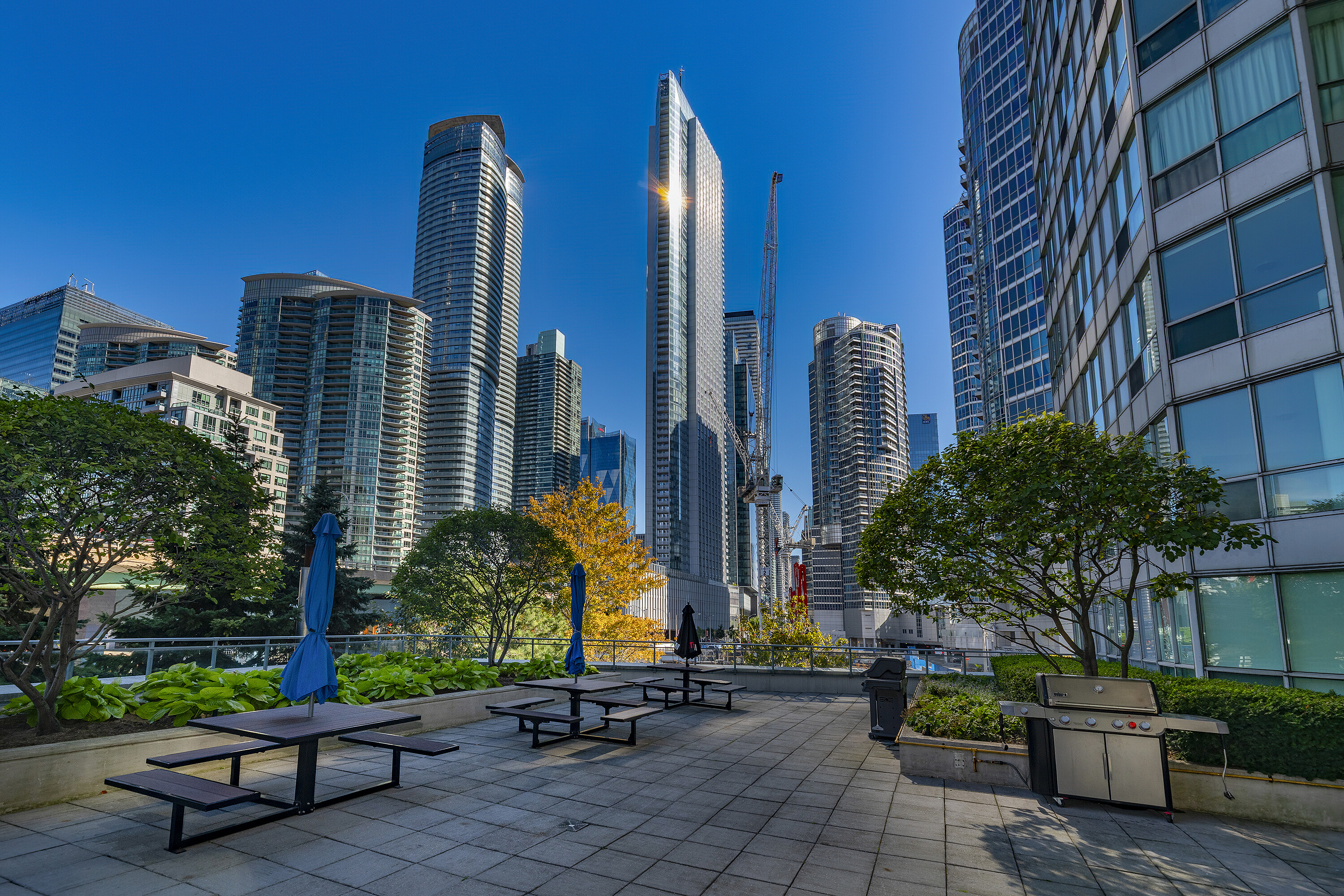  Waterfront Views - 物件實景