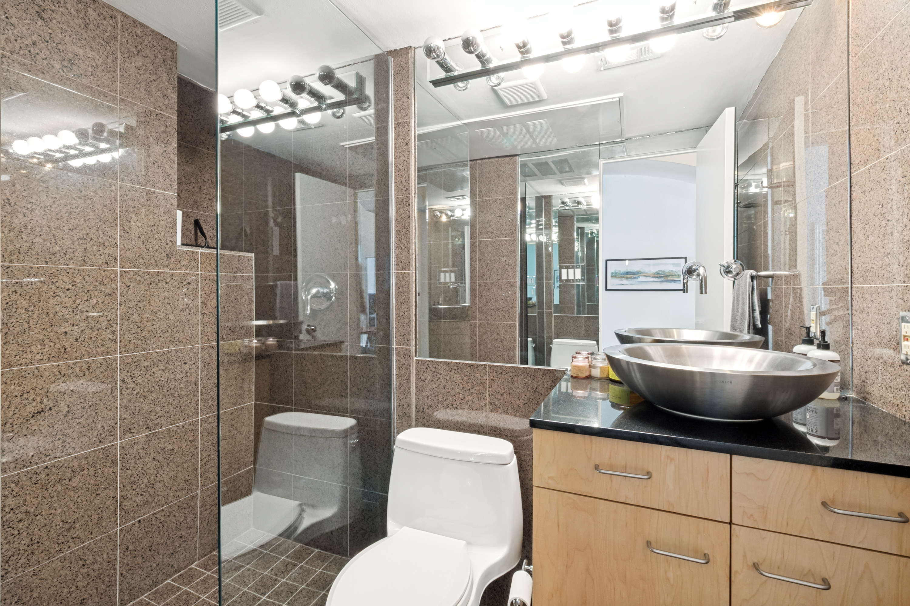  4040 Avondale Avenue #204 - 物件實景