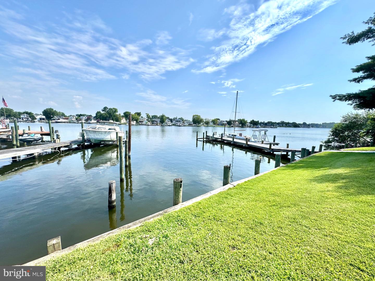 Dundalk, Maryland, 21222, United States, 3 Bedrooms Bedrooms, ,4 BathroomsBathrooms,Residential,For Sale,1906595
