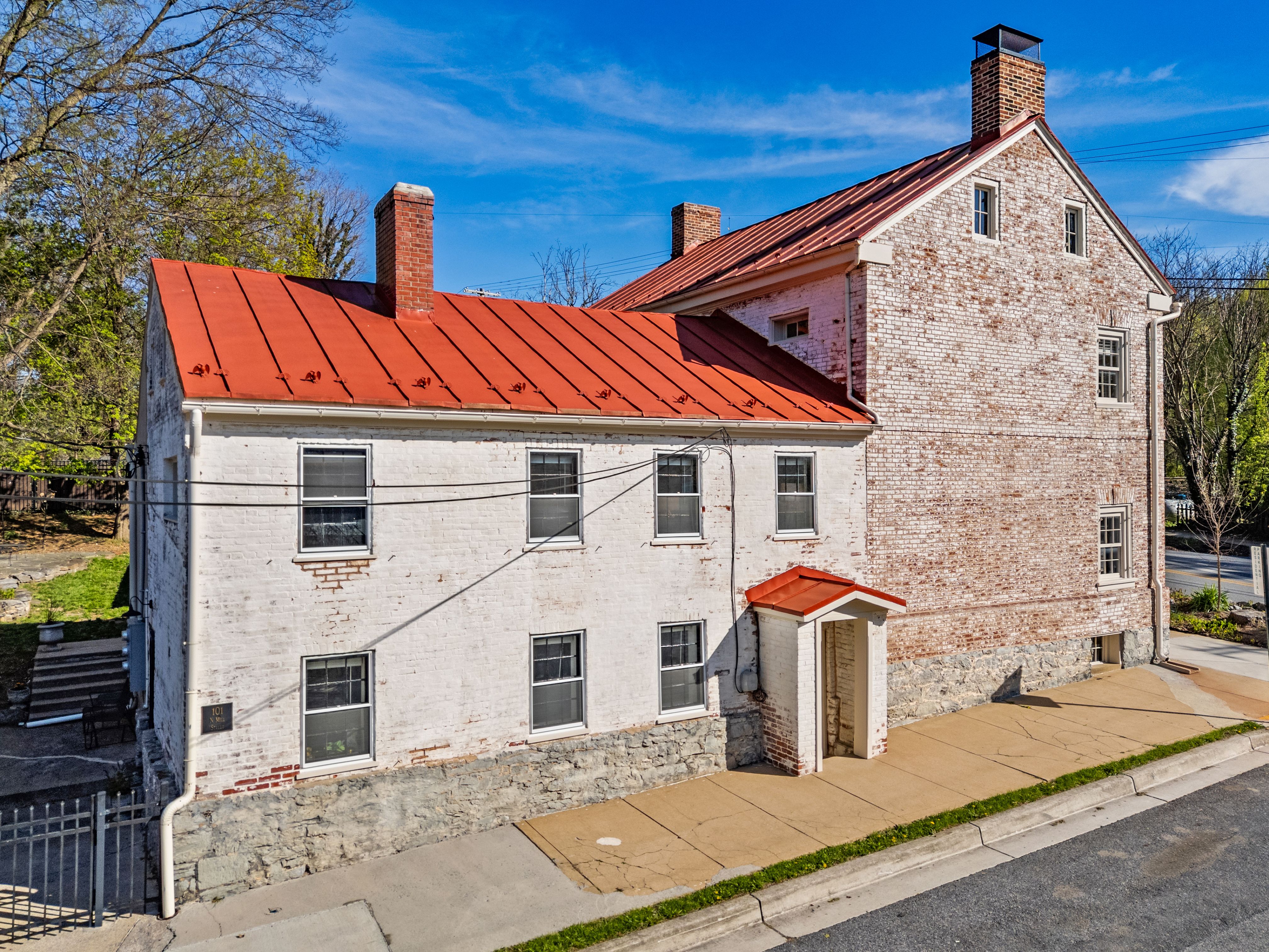  301 E German Street, Shepherdstown, WV, 25443 - 物件實景