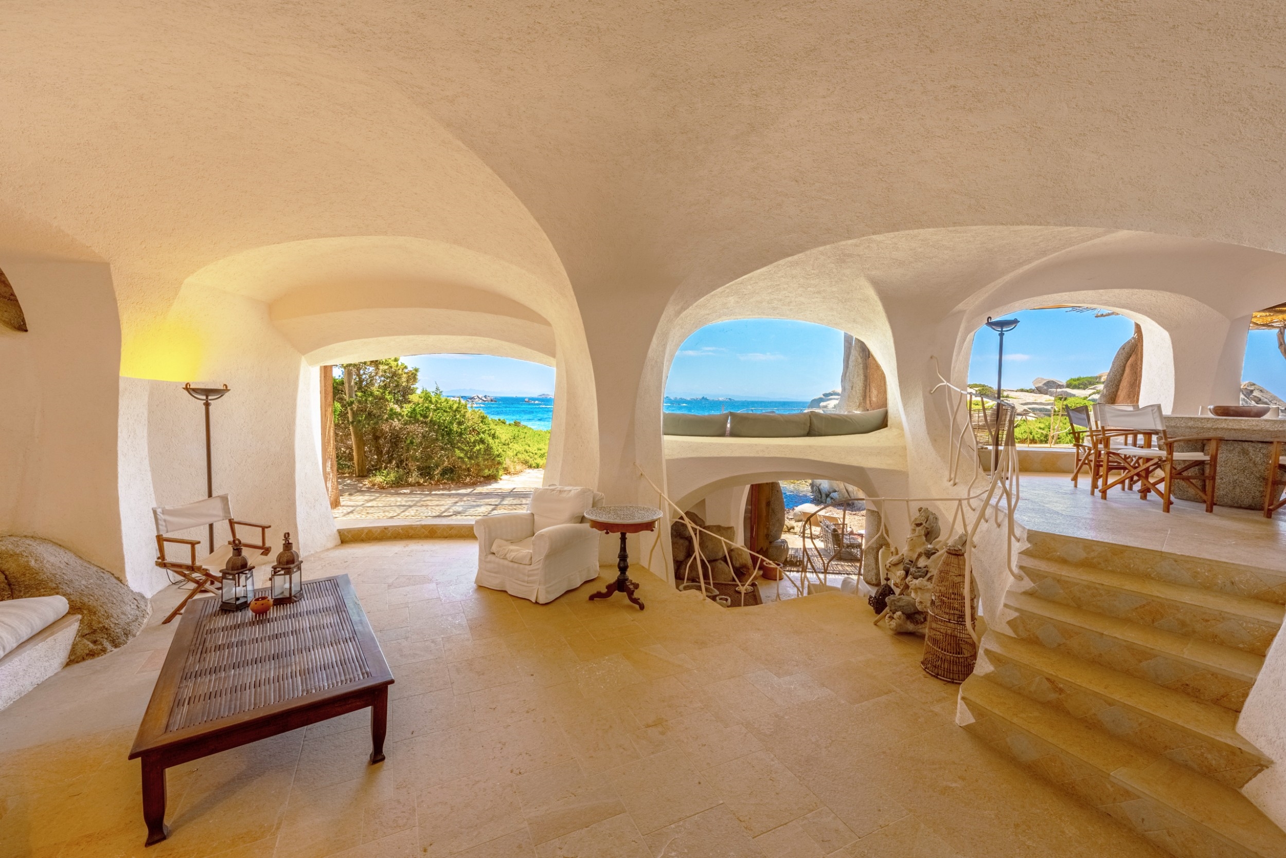 For sale : Waterfront property for sale - Private cove - Designed by Savin Coue… - 物件實景