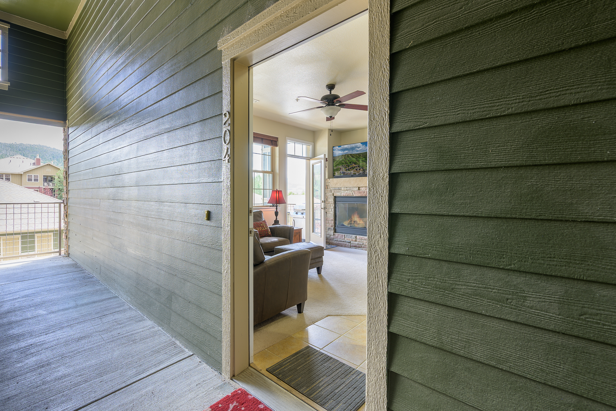  150 Village, A-204,  Granby, CO, 80446 - 物件實景