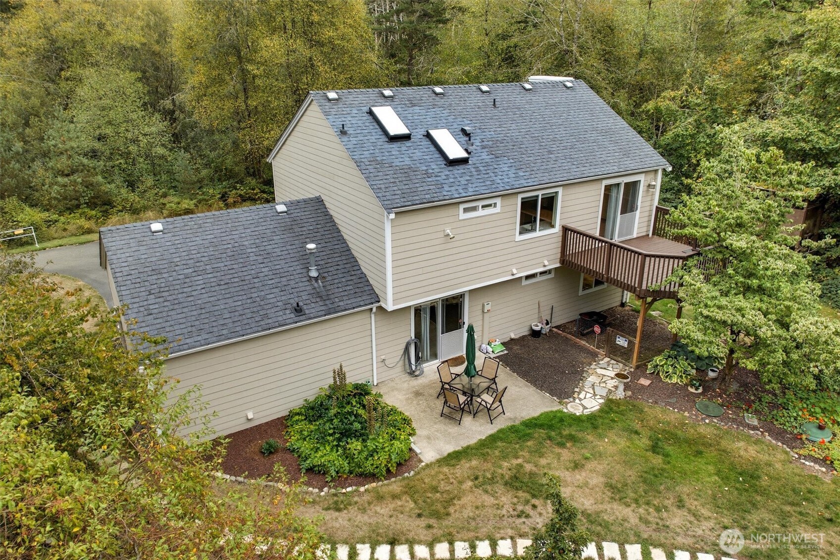 Port Orchard, Washington, 98367, United States, 3 Bedrooms Bedrooms, ,2 BathroomsBathrooms,Residential,For Sale,1954676