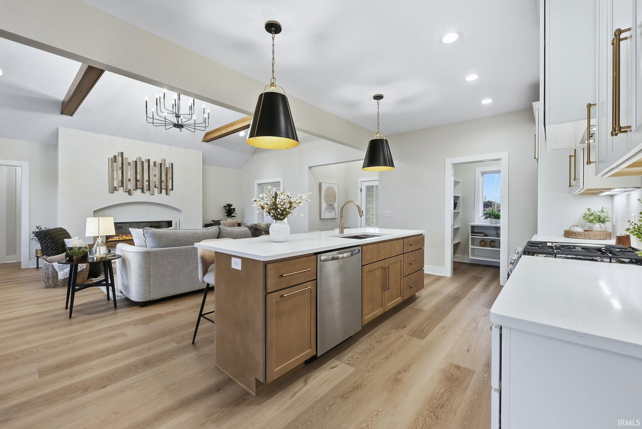 Fort Wayne, Indiana, 46835, United States, 3 Bedrooms Bedrooms, ,2 BathroomsBathrooms,Residential,For Sale,1980547