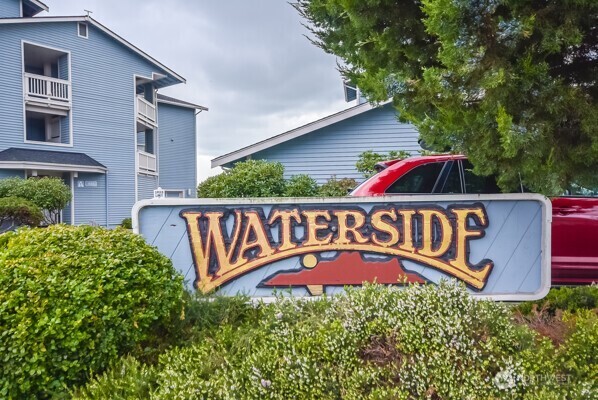 Bayshore Dr, Oak Harbor, WA 98277 #1