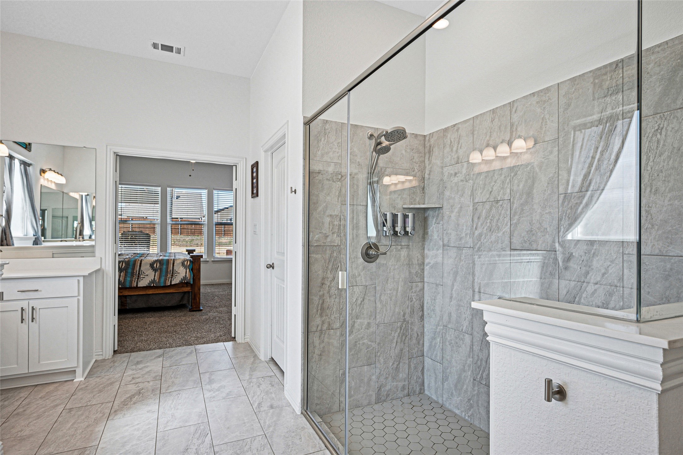 Rhome, Texas, 76078, United States, 4 Bedrooms Bedrooms, ,4 BathroomsBathrooms,Residential,For Sale,1746060