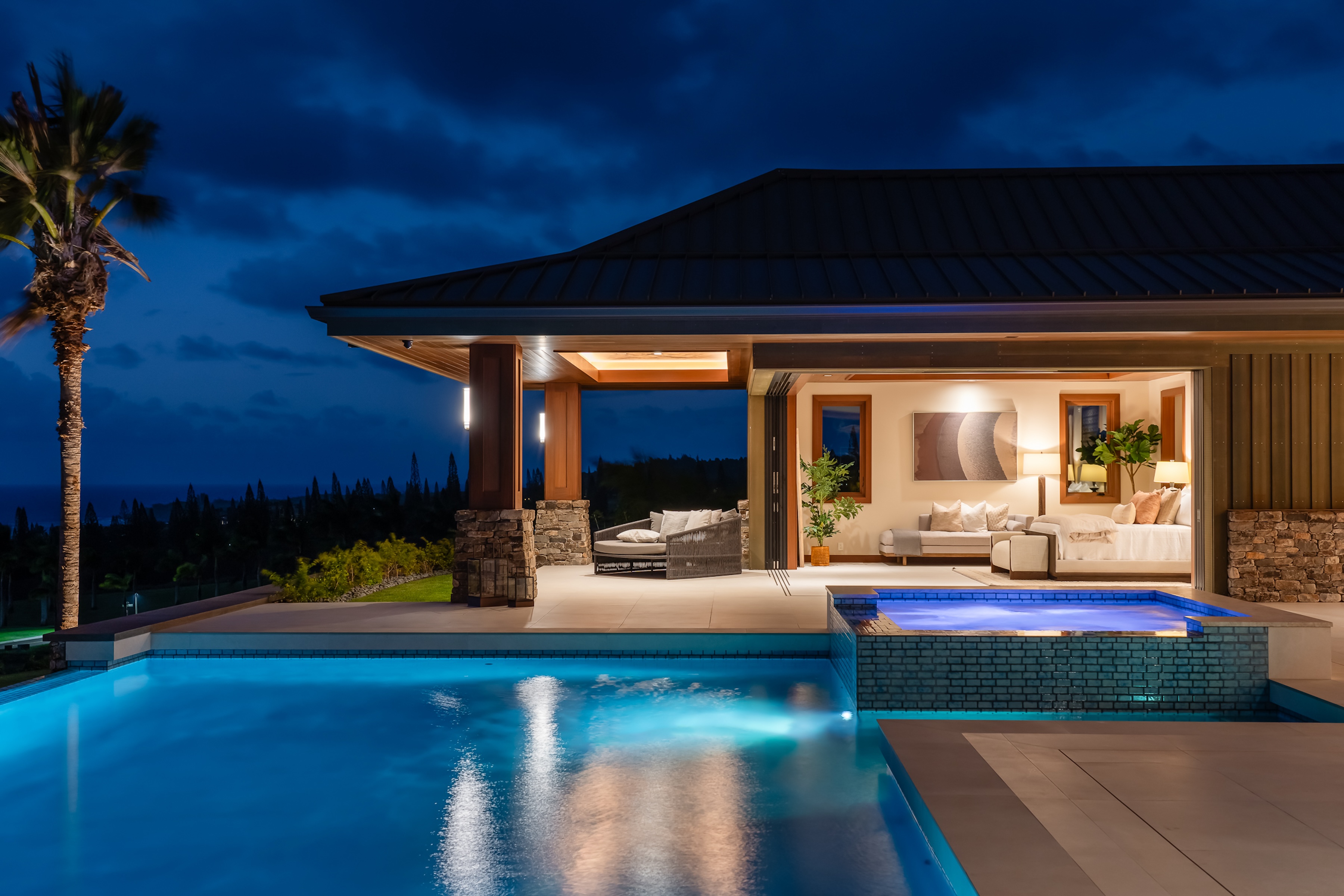  Move-In Ready Luxury: A Masterpiece in Kapalua