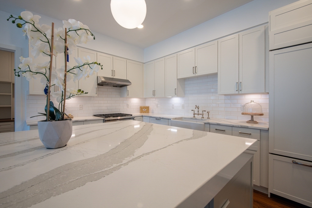 Boston, Massachusetts, 02130, United States, 3 Bedrooms Bedrooms, ,2 BathroomsBathrooms,Residential,For Sale,1885513