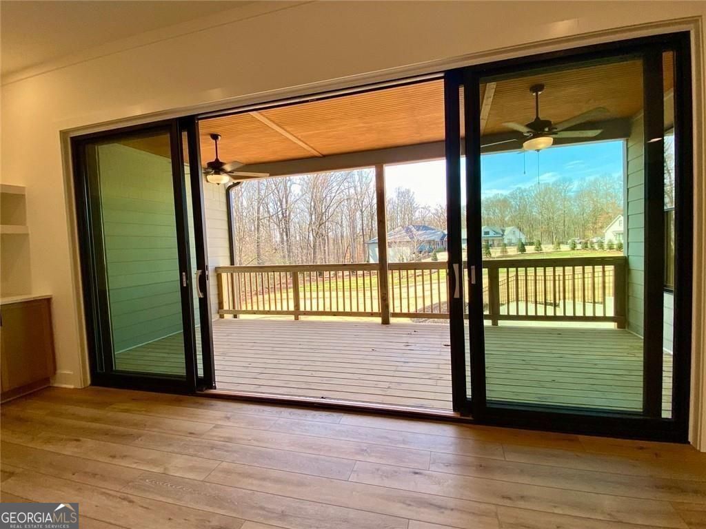 Gainesville, Georgia, 30506, United States, 5 Bedrooms Bedrooms, ,4 BathroomsBathrooms,Residential,For Sale,1909914