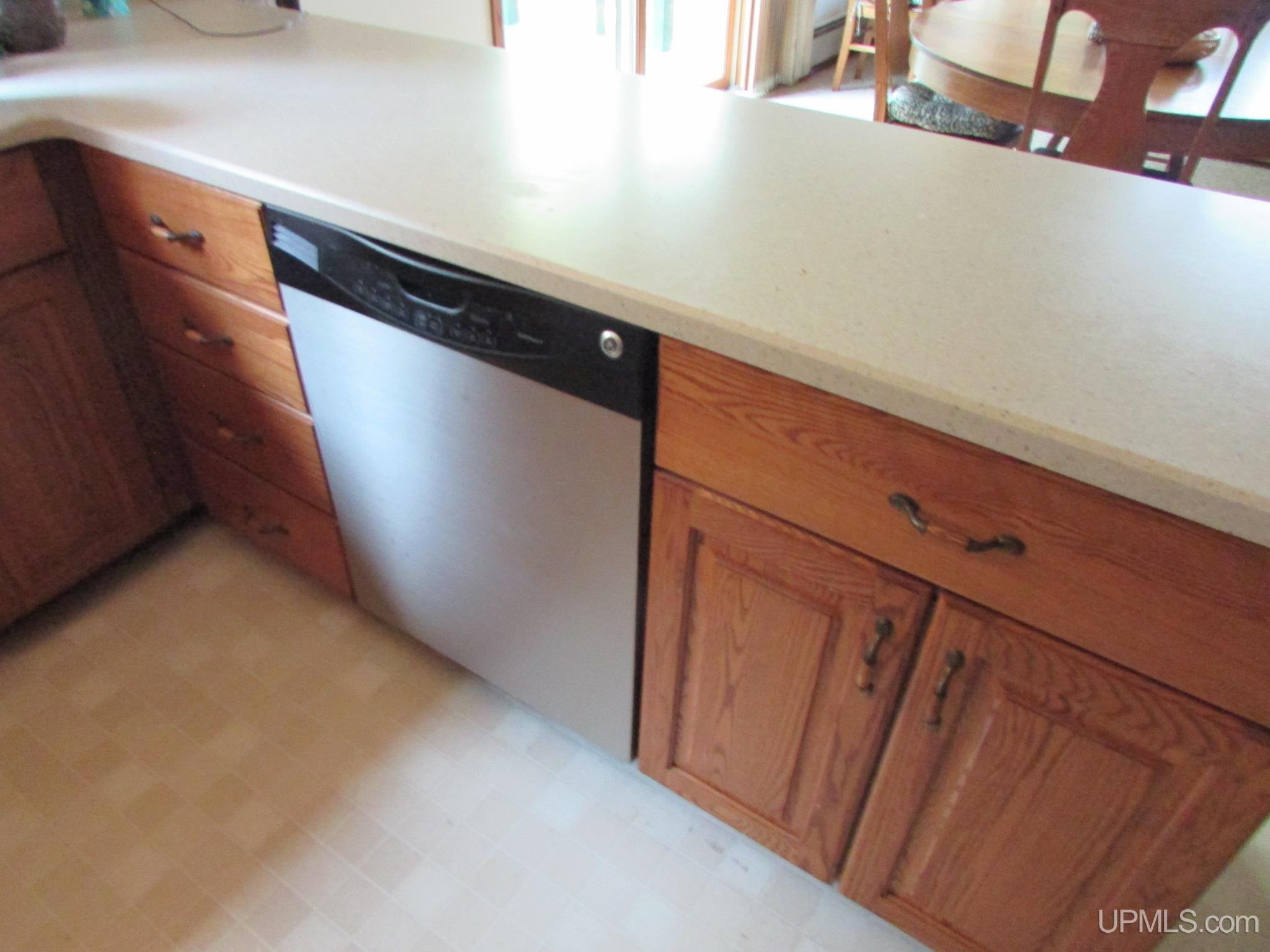 Skanee, Michigan, 49962, United States, 3 Bedrooms Bedrooms, ,2 BathroomsBathrooms,Residential,For Sale,1975456