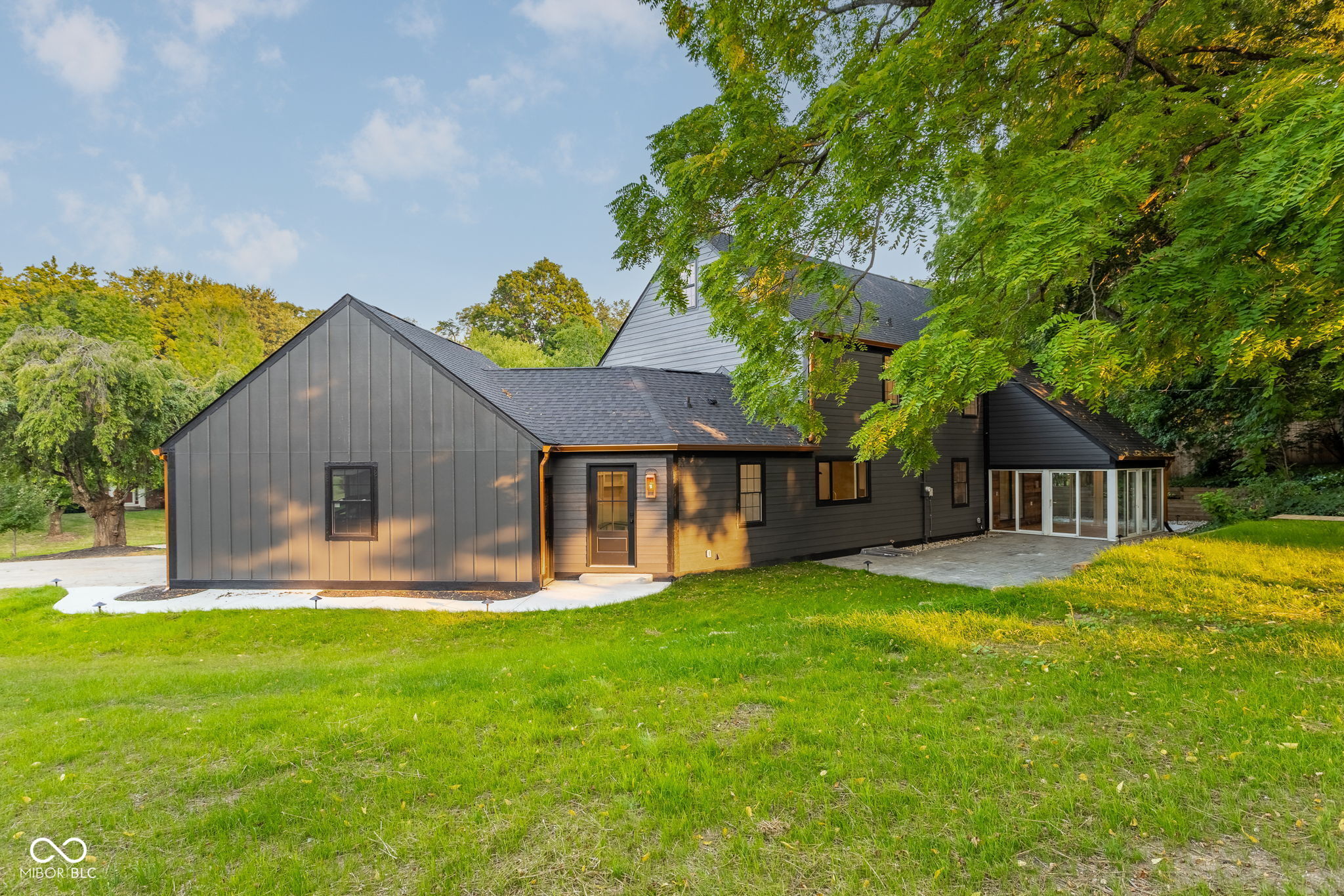 Carmel, Indiana, 46033, United States, 4 Bedrooms Bedrooms, ,3 BathroomsBathrooms,Residential,For Sale,1920336