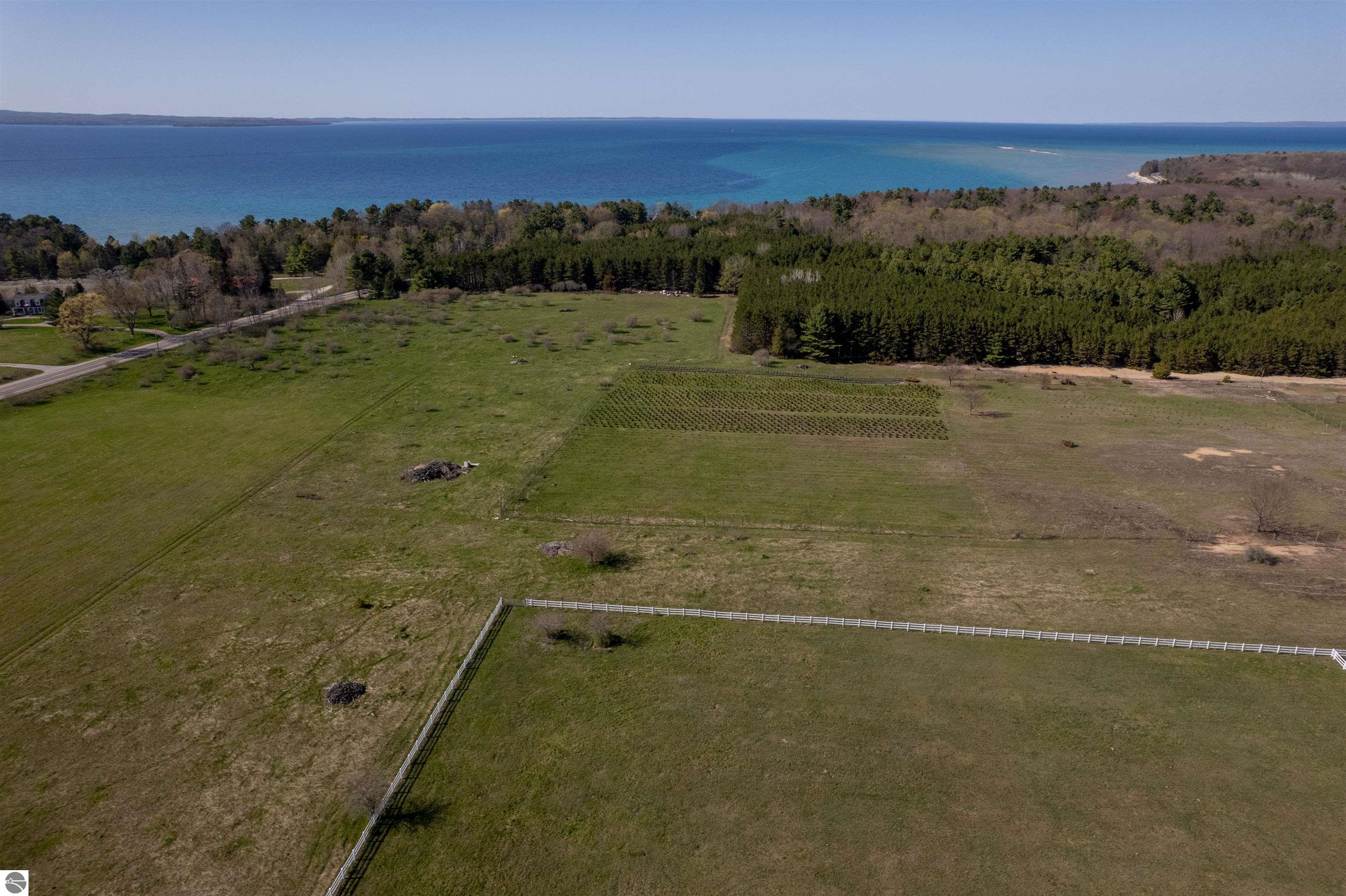 Traverse City, Michigan, 49686, United States, ,Land,For Sale,1818306