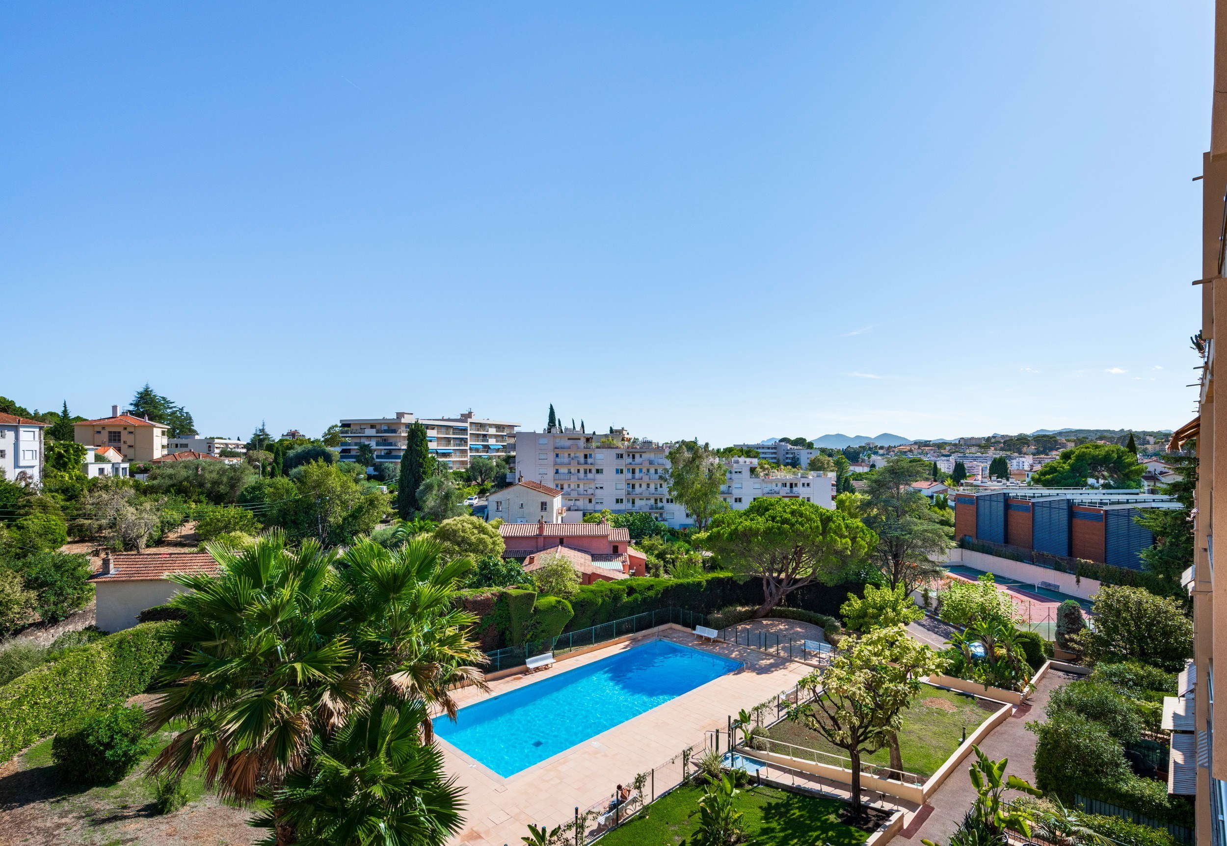  Le Cannet Mairie, renovated one bedroom apartment with terrace, pool and tennis… - 物件實景