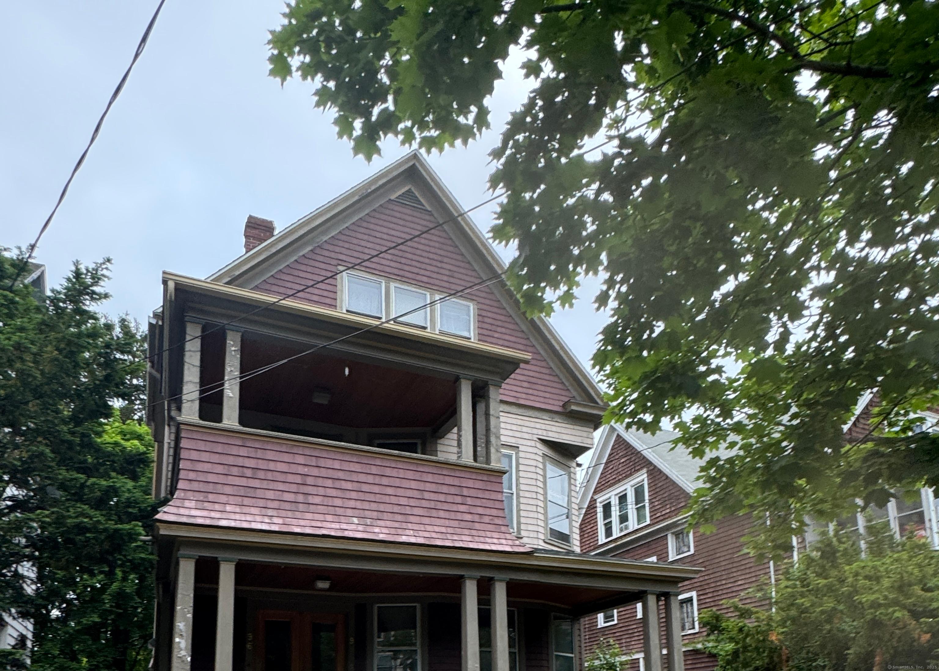 New Haven, Connecticut, 06511, United States, 8 Bedrooms Bedrooms, ,3 BathroomsBathrooms,Residential,For Sale,1992477