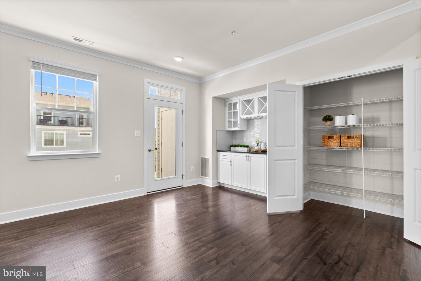 Elkridge, Maryland, 21075, United States, 3 Bedrooms Bedrooms, ,3 BathroomsBathrooms,Residential,For Sale,1939150
