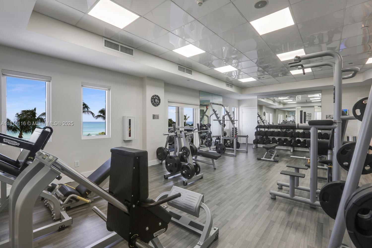 Miami Beach, Florida, 33140, United States, 2 Bedrooms Bedrooms, ,2 BathroomsBathrooms,Residential,For Sale,1838386