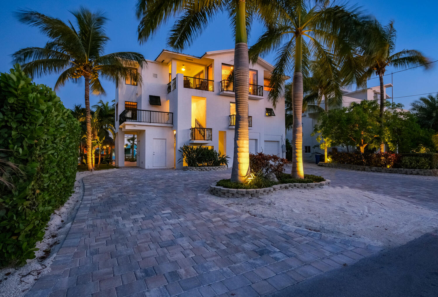 117 Buena Vista Court, ISLAMORADA, Florida, 33036, United States, 4 Bedrooms Bedrooms, ,3 BathroomsBathrooms,Residential,For Sale,117 Buena Vista Court,1601271