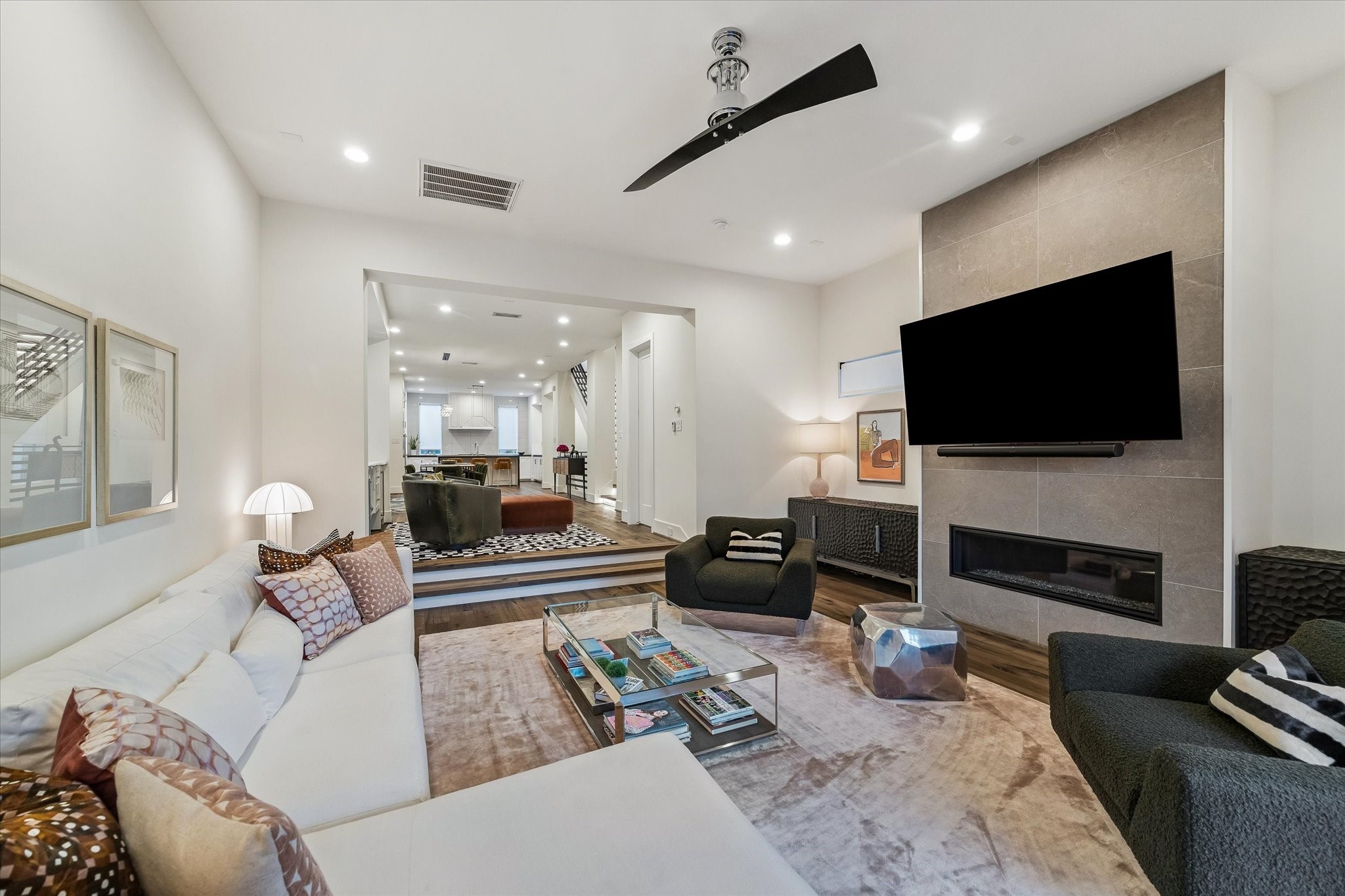  207 Birdsall Street - 物件實景