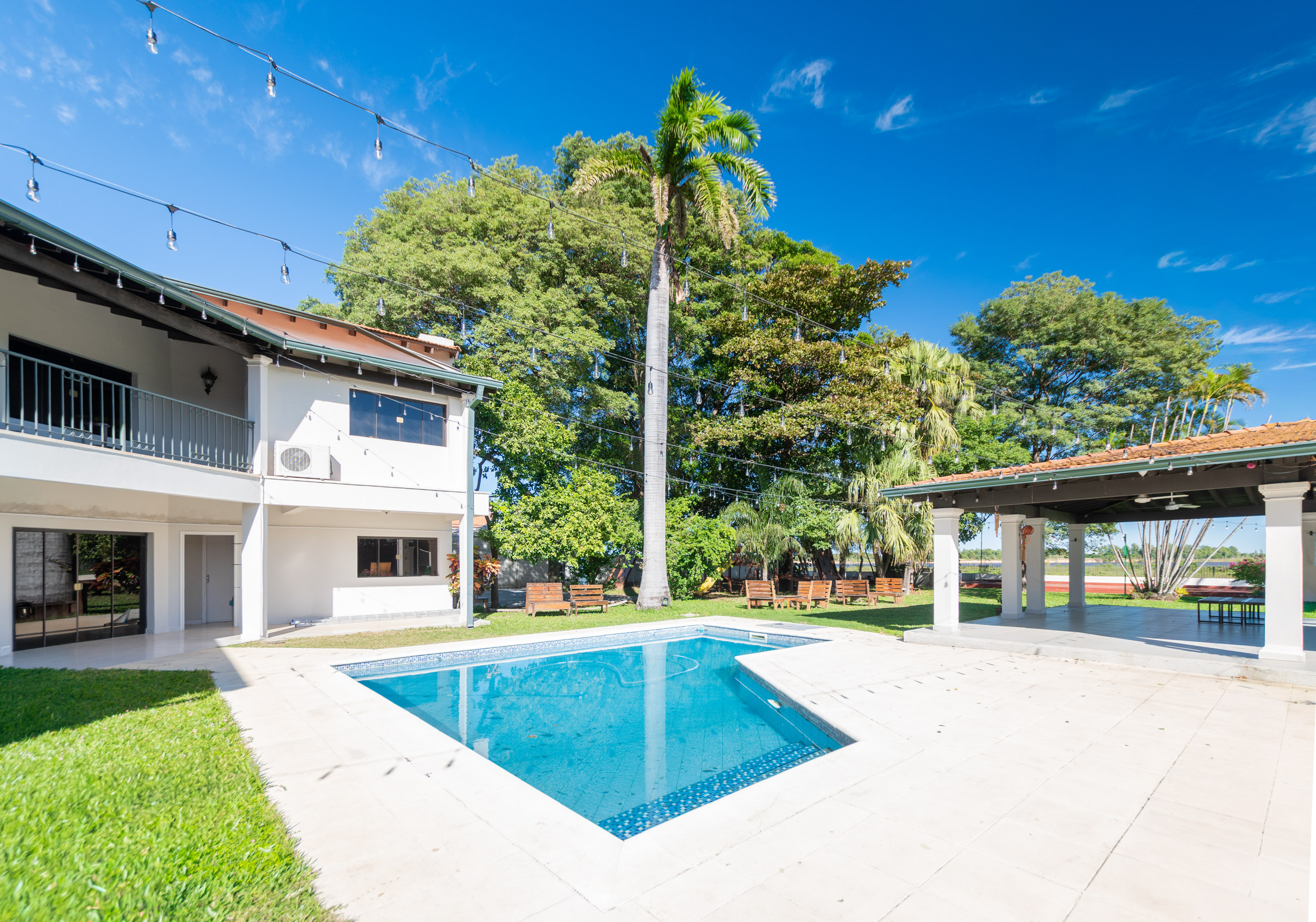 Exclusive Riverfront Residence in Ita Enramada - 物件實景