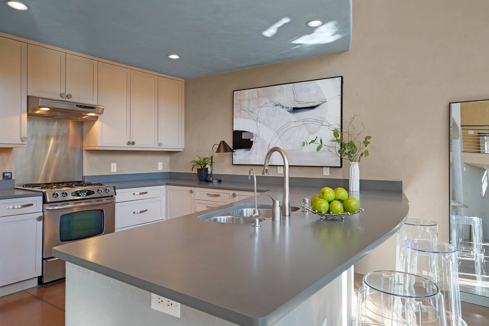  998 Old Pecos Trail - 物件實景