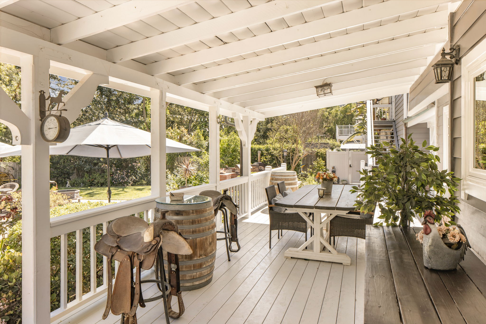  2390 Glenside Lane - 物件實景