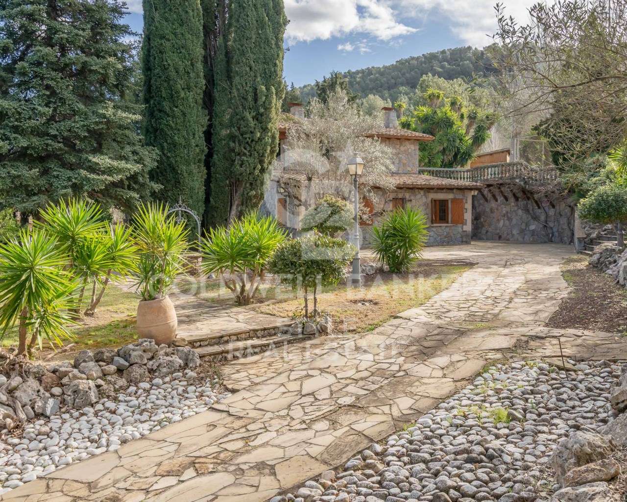 Castellví de Rosanes, Catalonia, ES, 5 Bedrooms Bedrooms, ,3 BathroomsBathrooms,Residential,For Sale,1722503