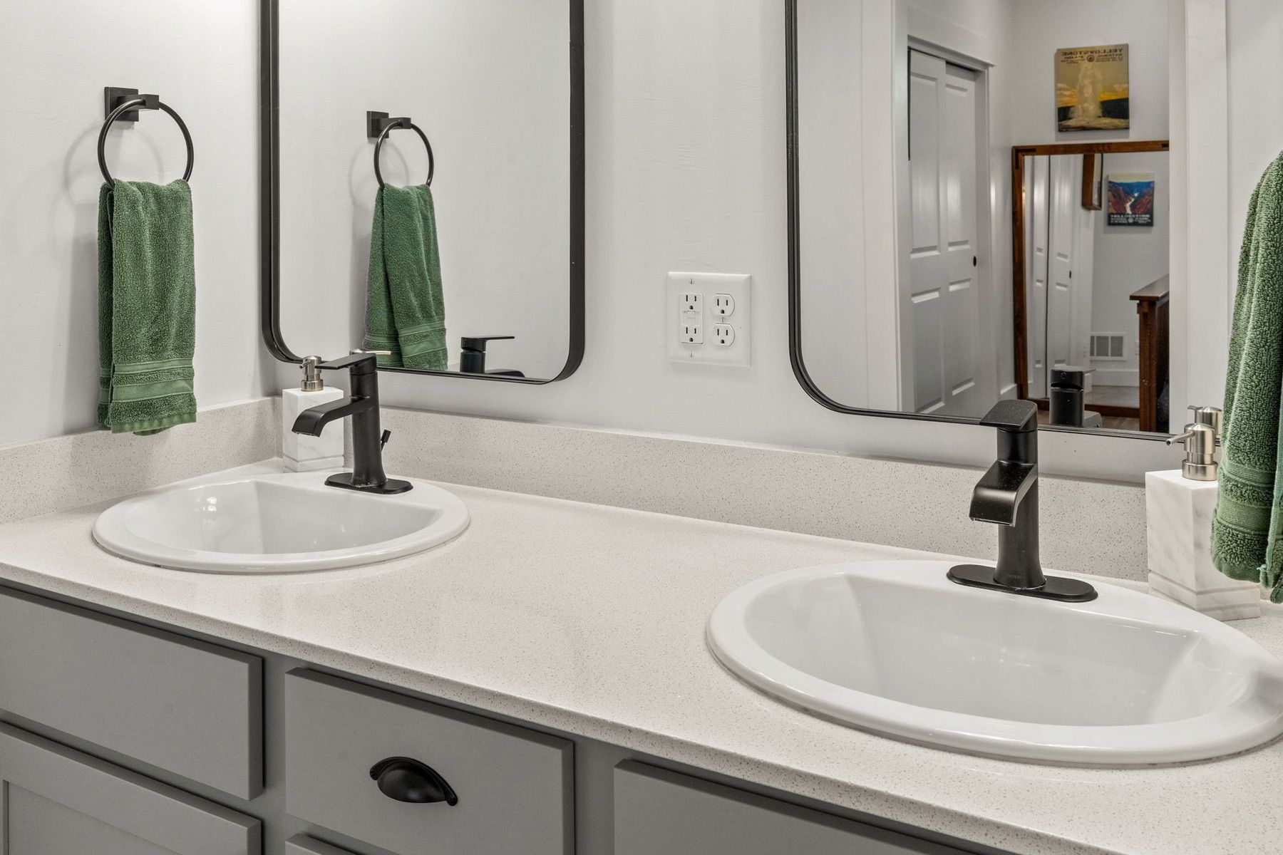  215 Timberline Creek Dr - 物件實景