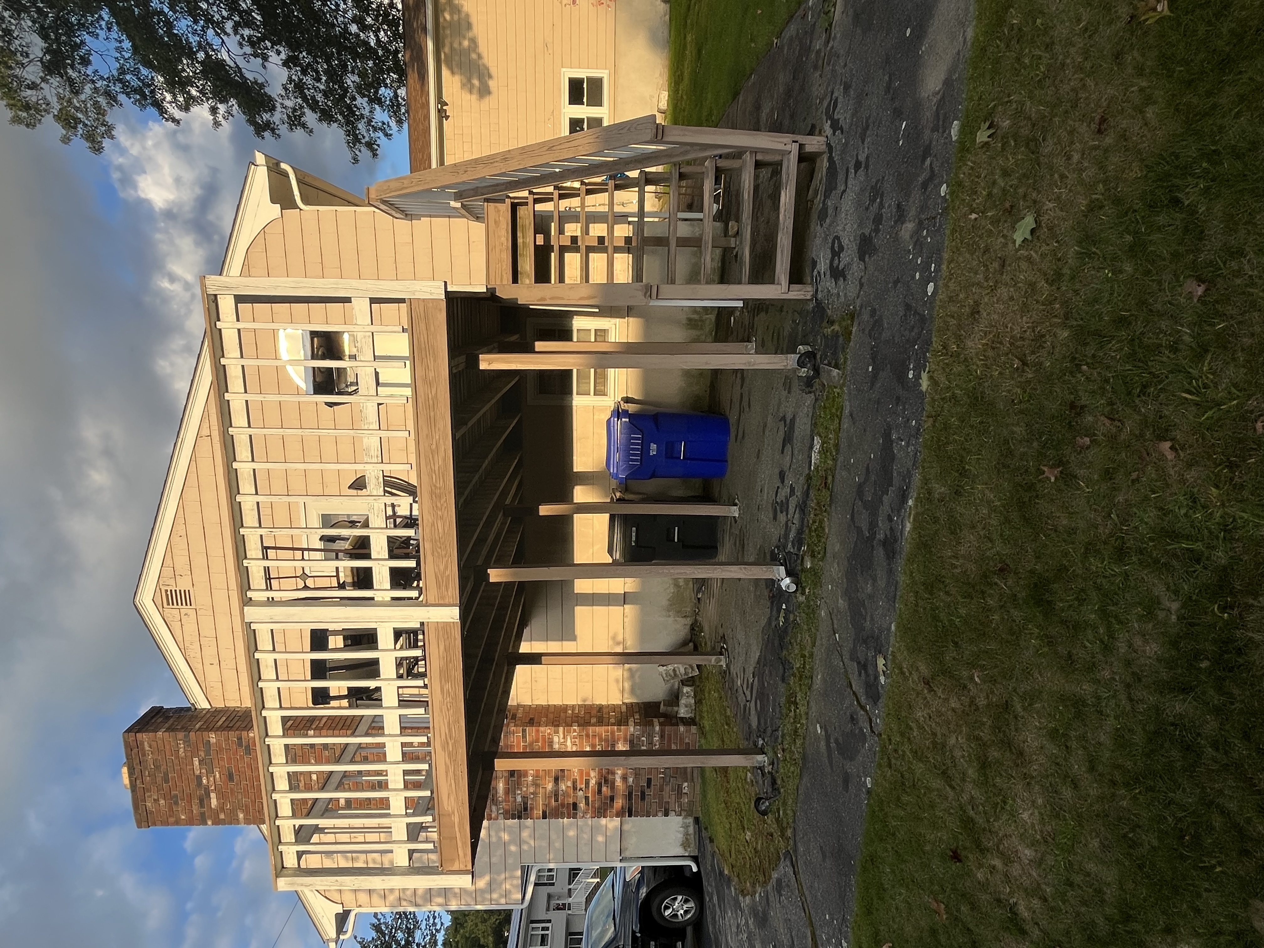 North Providence, Rhode Island, 02911, United States, 4 Bedrooms Bedrooms, ,4 BathroomsBathrooms,Residential,For Sale,1981959