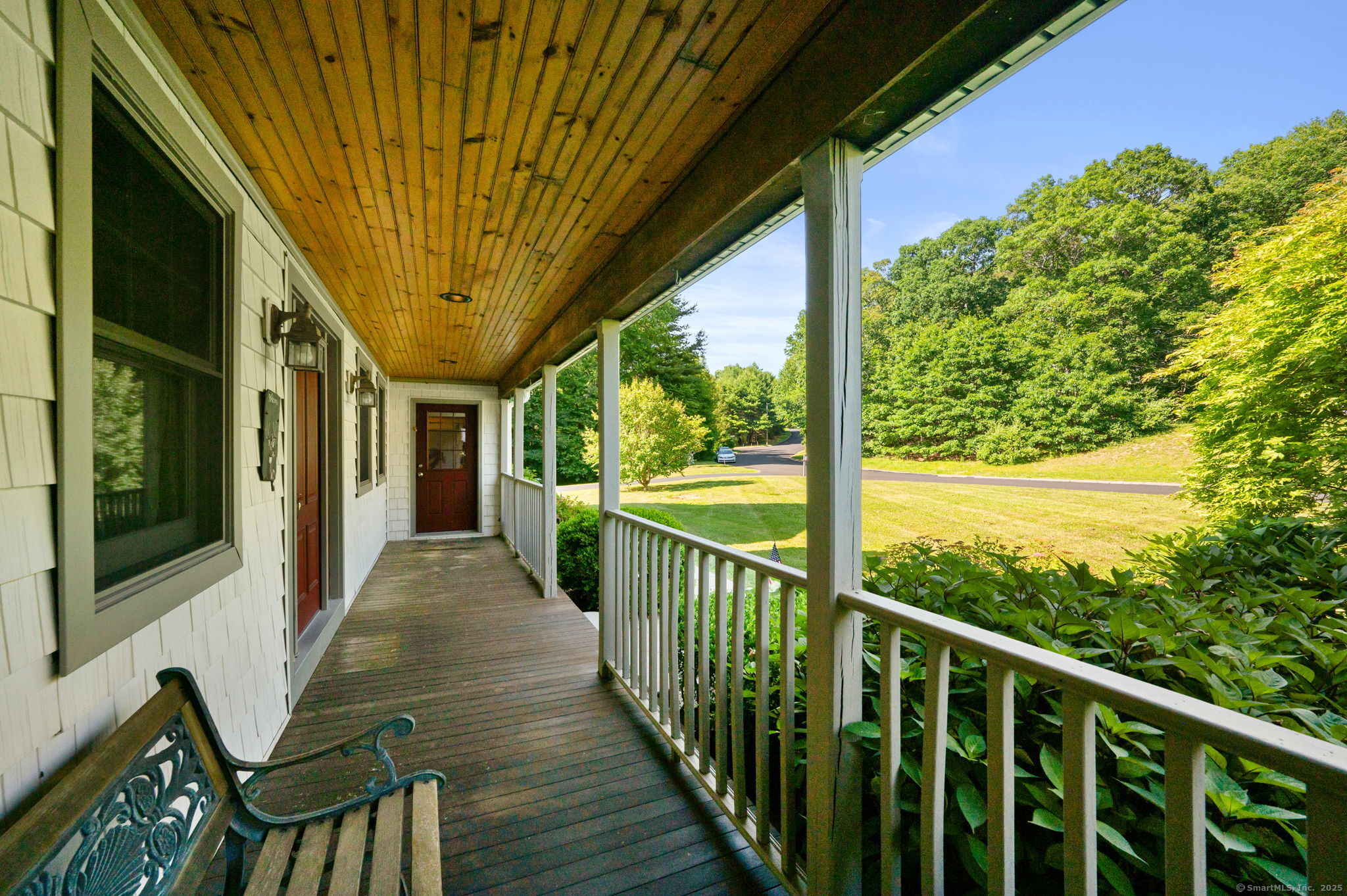 East Lyme, Connecticut, 06333, United States, 4 Bedrooms Bedrooms, ,3 BathroomsBathrooms,Residential,For Sale,1890617