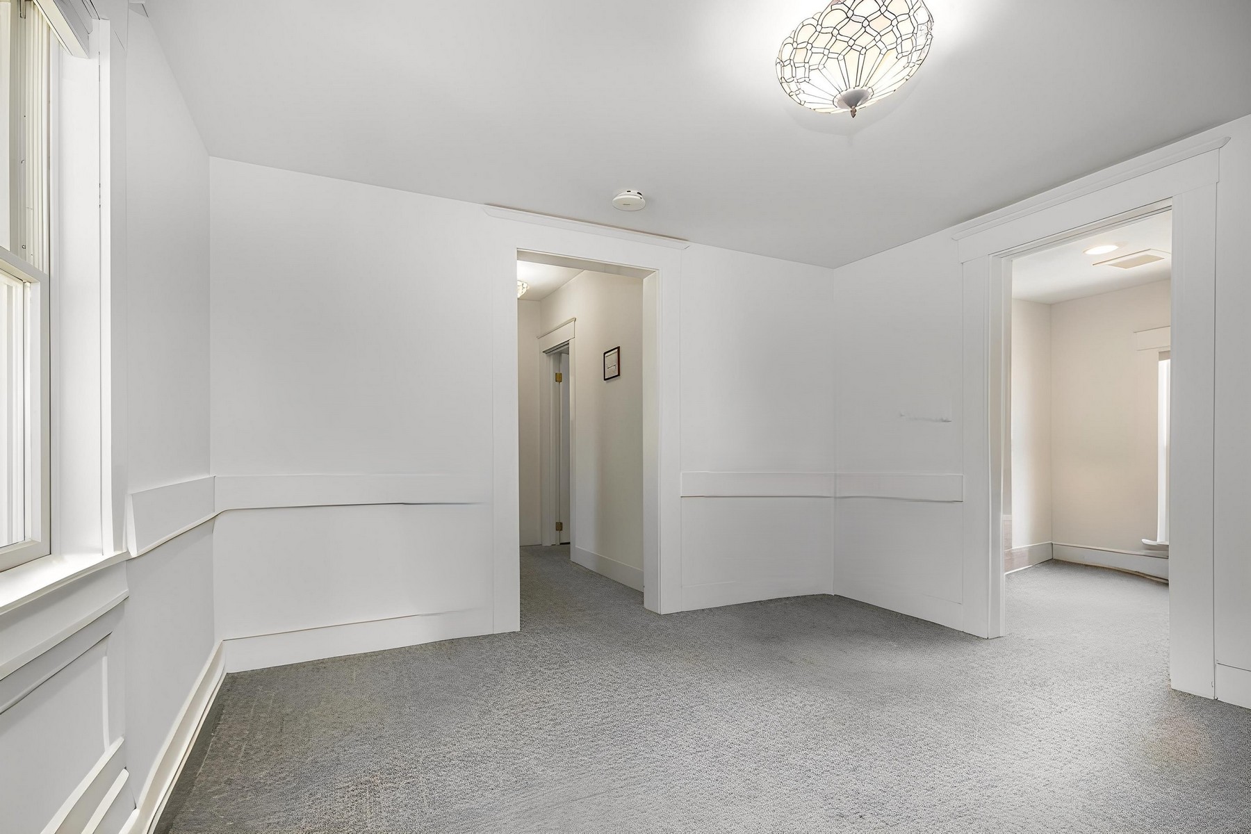  Spacious & Renovated Rutland City Charmer - 物件實景