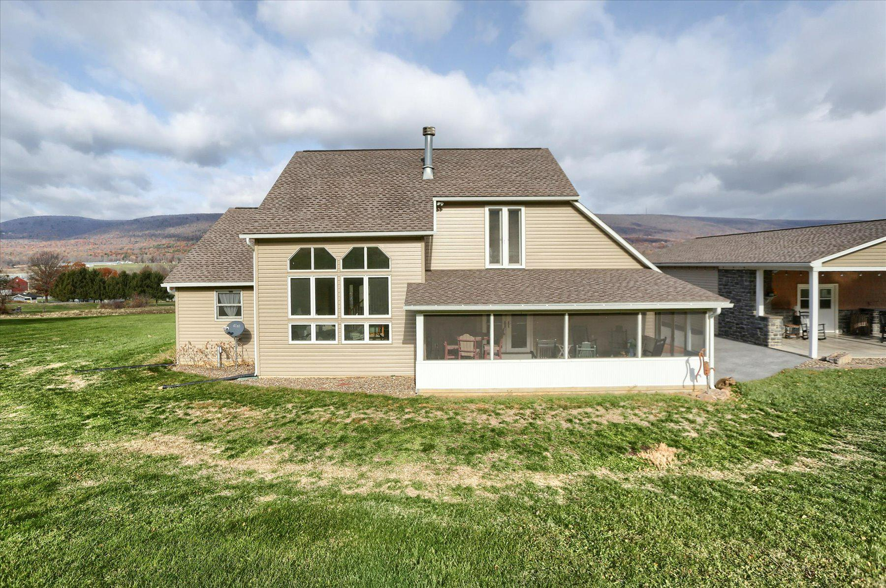 Richfield, Pennsylvania, 17086, United States, 3 Bedrooms Bedrooms, ,3 BathroomsBathrooms,Residential,For Sale,1993860