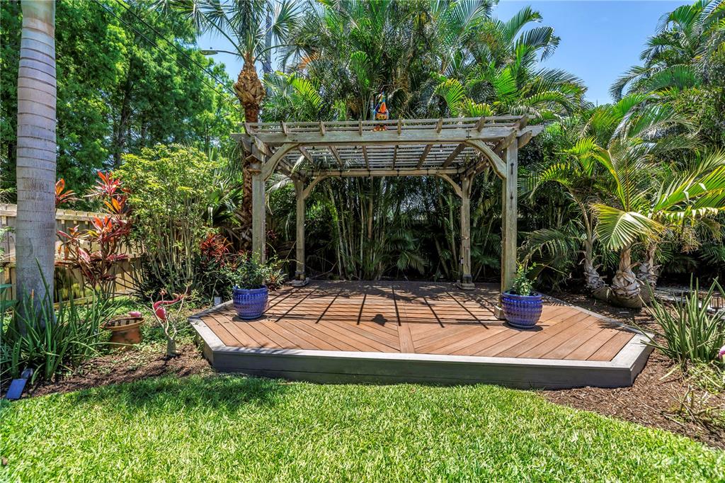 St Petersburg, Florida, 33711, United States, 3 Bedrooms Bedrooms, ,2 BathroomsBathrooms,Residential,For Sale,1862533