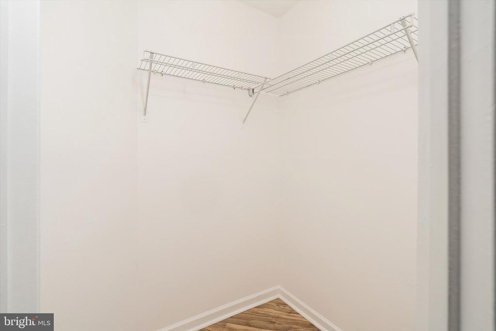 Monroe Twp, New Jersey, 08831, United States, 4 Bedrooms Bedrooms, ,3 BathroomsBathrooms,Residential,For Sale,1930575