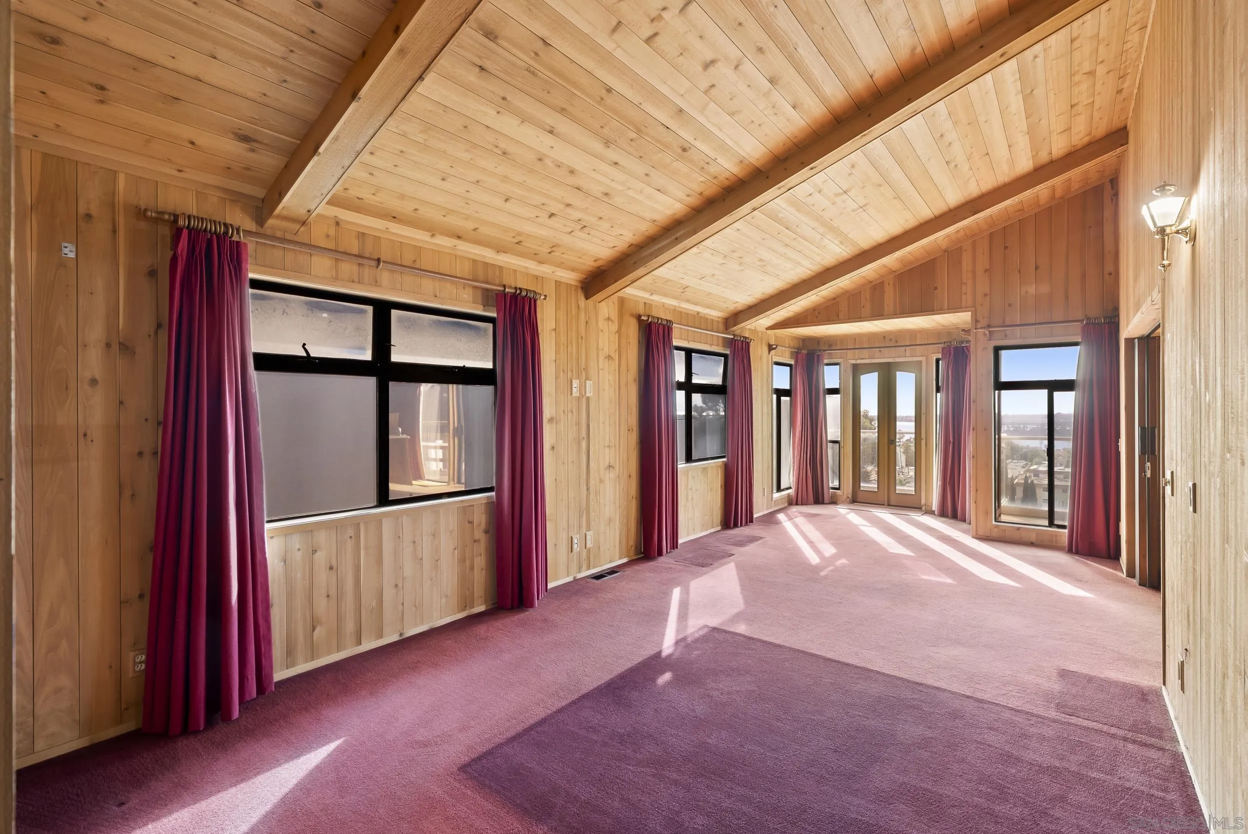 San Diego, California, 92117, United States, 3 Bedrooms Bedrooms, ,3 BathroomsBathrooms,Residential,For Sale,1966862