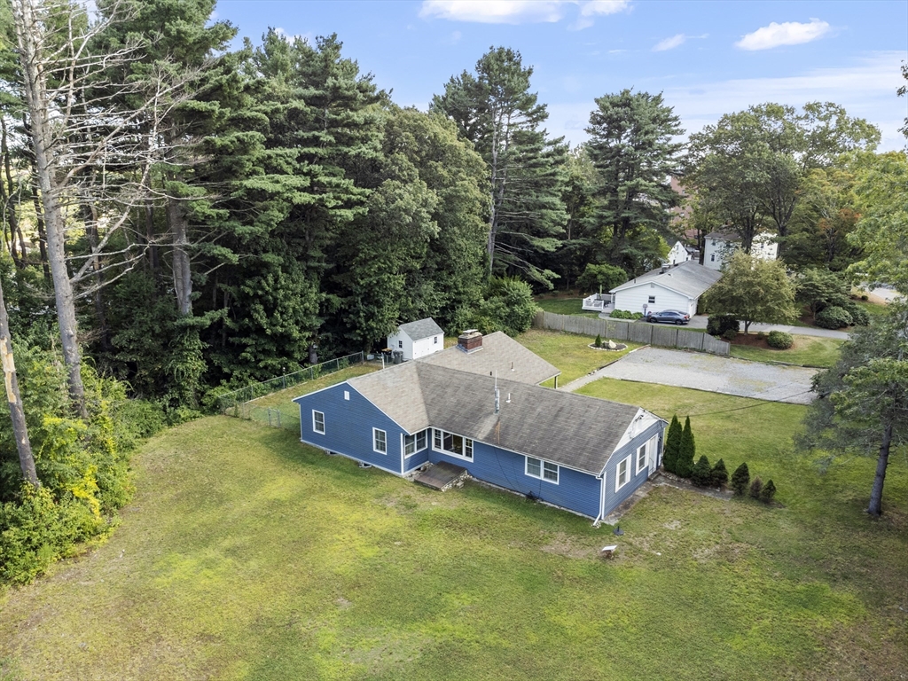 Framingham, Massachusetts, 01701, United States, 4 Bedrooms Bedrooms, ,3 BathroomsBathrooms,Residential,For Sale,1939196